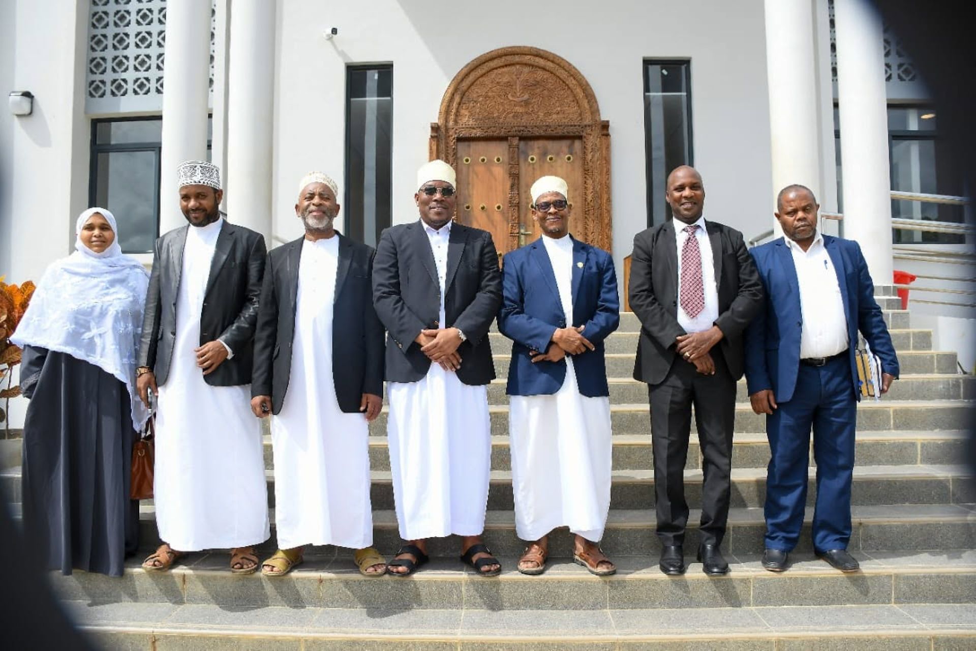 KADHI MKUU WA ZANZIBAR AWAKUMBUSHA WATUMISHI WA MAHKAMA YA KADHI KUENDELEA KUSIMAMIA MAADILI YA KAZI